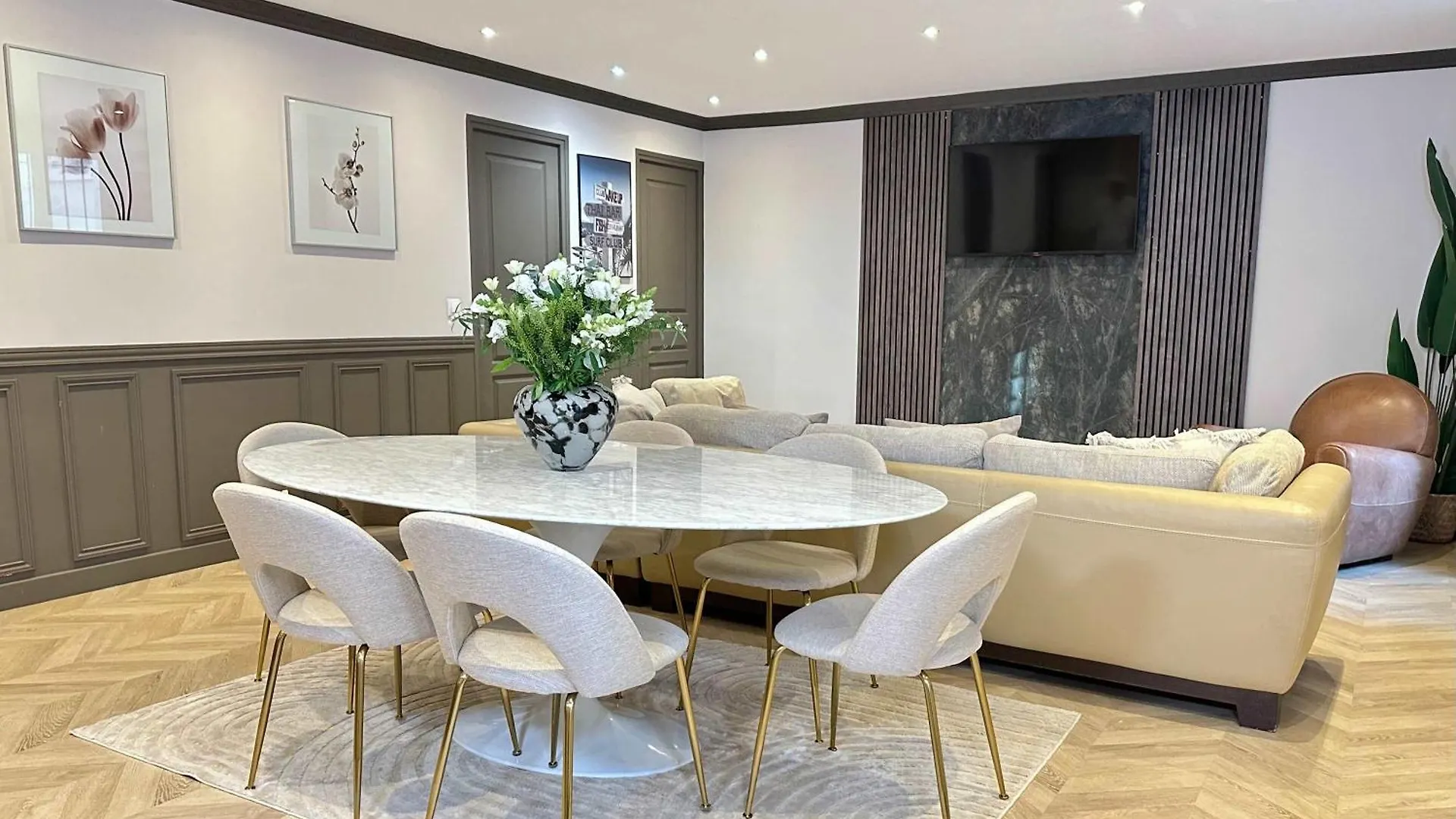 Luxury Family Getaway Near Place Vendome Párizs 0*,  Franciaország